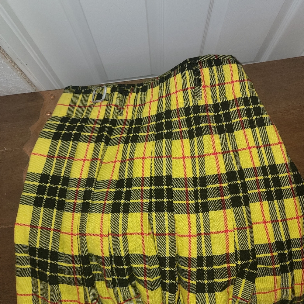 Yellow and black klit scottish tartan designer klit